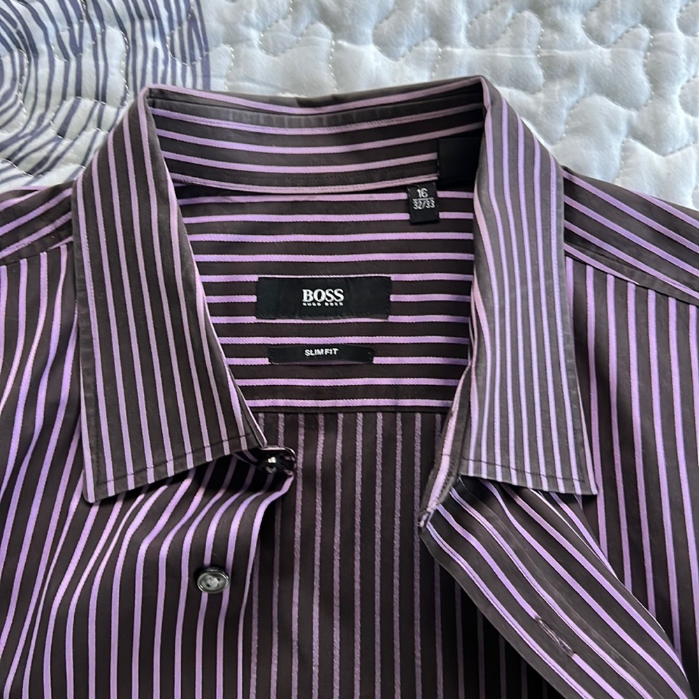 Hugo Boss 16” slim fit dress shirt